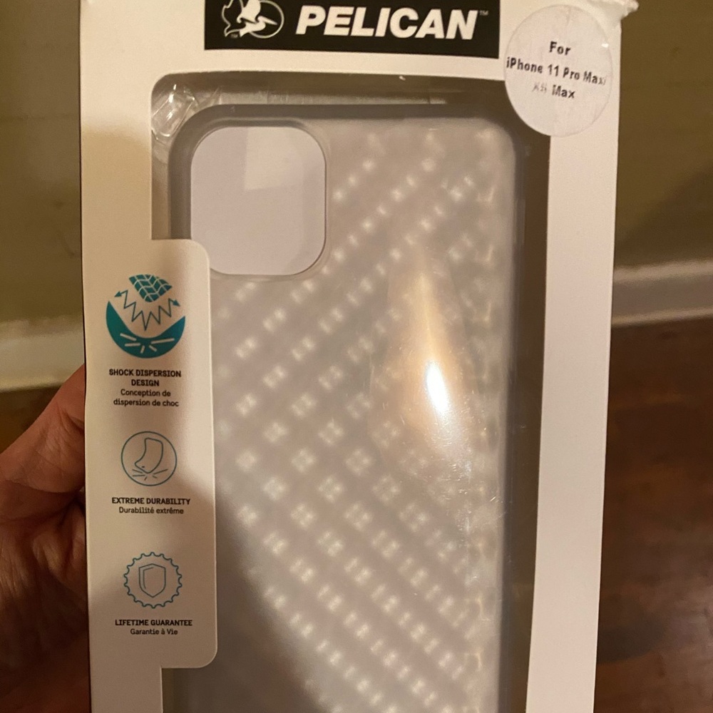 iPhone 11 Pro Max pelican case